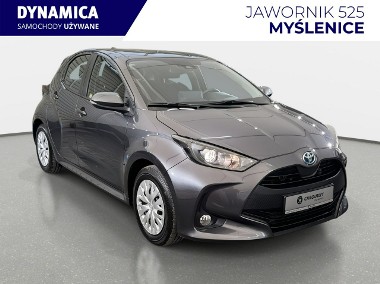 Toyota Yaris IV VAT 23% Comfort Hybrid 1.5 116KM 2023 AUTOMAT Salon Polska-1
