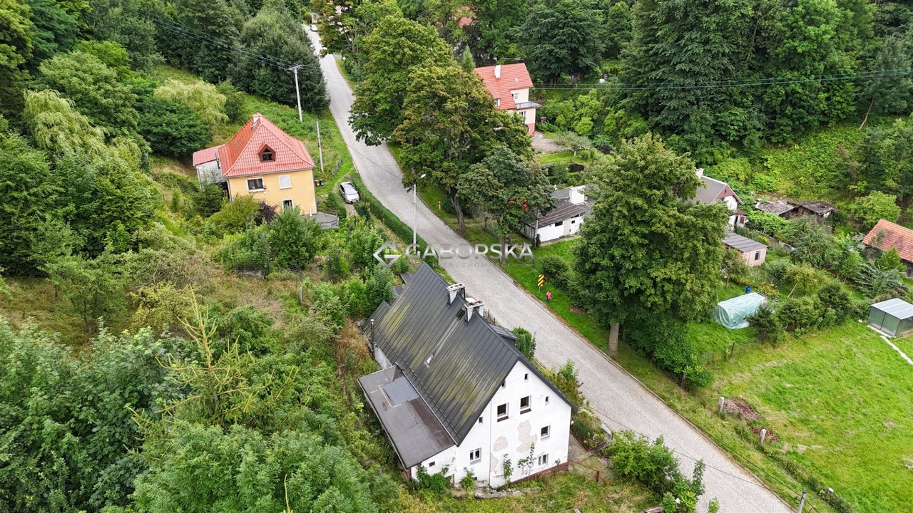 Dom wolnostojący - garaż - duża działka - View 3