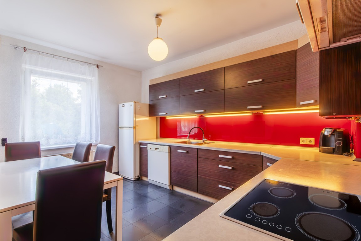 Centrum, ogródek i parking! Gotowe 53 m² - Widok 2