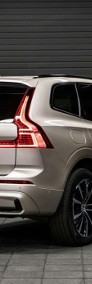 Volvo XC60 II B5 B AWD Ultra Dark B5 B AWD Ultra Dark 2.0 (264KM)| Kamera 360-4