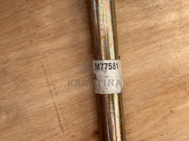 John Deere Wałek Przedniej Rolki M77581-2