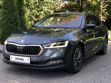Skoda Octavia IV 2022r 2.0 TDI 150KM Automat Matrix Navi Virtual DCC HEAD UP ACC DSG-1