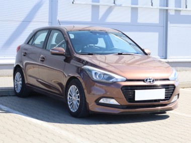 Hyundai i20 , 1. Właściciel, Klima, Parktronic, Podgrzewane siedzienia-1