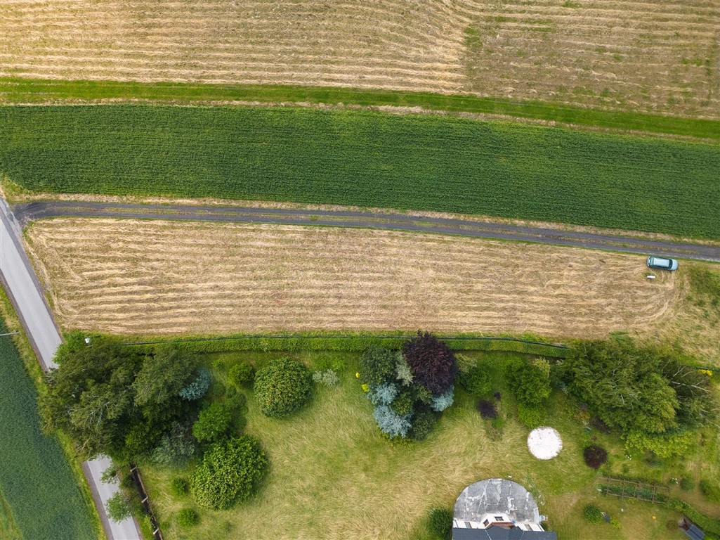 Urocza działka z widokiem na góry - Widok 3