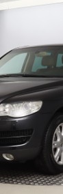 Volkswagen Touareg I , 224 KM, Automat, Skóra, Navi, Xenon, Bi-Xenon, Klimatronic,-3