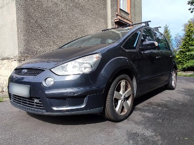 Ford S-Max 2.0 TDCi Titanium-1