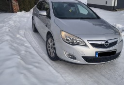 Opel Astra J
