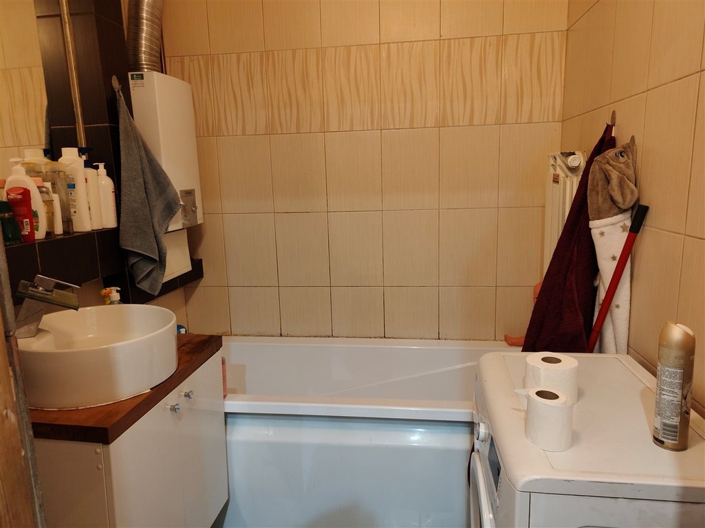 Os H, 3 pokojowe przerobione z dwóch 55,7 m² 6p - Widok 4