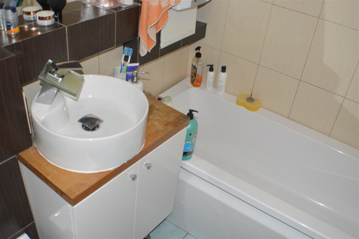 Os H, 3 pokojowe przerobione z dwóch 55,7 m² 6p - Widok 5