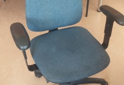 Fotel biurowy regulowany