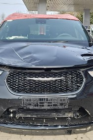 Chrysler Pacifica Limited S-2