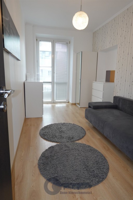 Ścisłe Centrum, 3 pokoje, 68 m², ul. Emilli Plater - Więcej