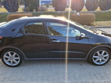 Honda Civic VIII-1