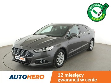 Ford Mondeo VIII HEV navi klima auto grzane fotele czunkiki parkowania