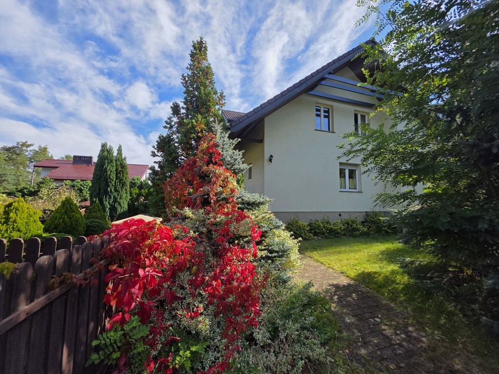 Dom na sprzedaż, 4 pokoje, 220 m², Rokitki