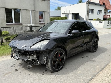 Macan Turbo 360 KM-1