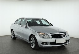 Mercedes-Benz Klasa C W204 , Klimatronic, Parktronic, Podgrzewane siedzienia