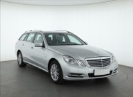 Mercedes-Benz Klasa E W212 , 1. Właściciel, 231 KM, Automat, Navi, Xenon, Bi-Xenon,