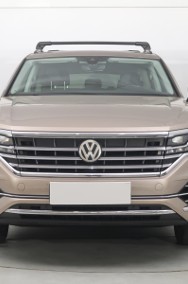 Volkswagen Touareg III , Salon Polska, 286 KM, Automat, Skóra, Navi, Klimatronic,-2
