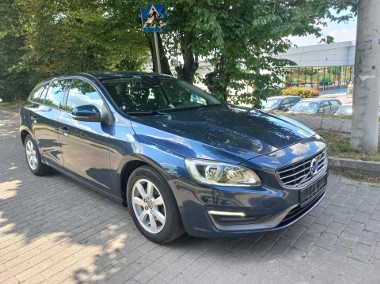 Volvo V60 Lift D4 2.0 163, 5 cylindry-1