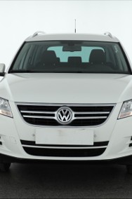 Volkswagen Tiguan , Klimatronic, Tempomat, Parktronic, Podgrzewane siedzienia-2