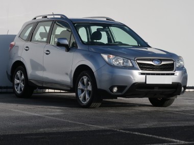 Subaru Forester IV , Automat, Navi, Tempomat, Podgrzewane siedzienia-1