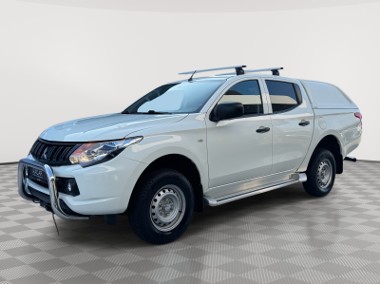 Mitsubishi L 200 IV DC Invite 2.4 d DC Invite EU6 / Wyciągarka / Hak / Salon Polska / FV-1