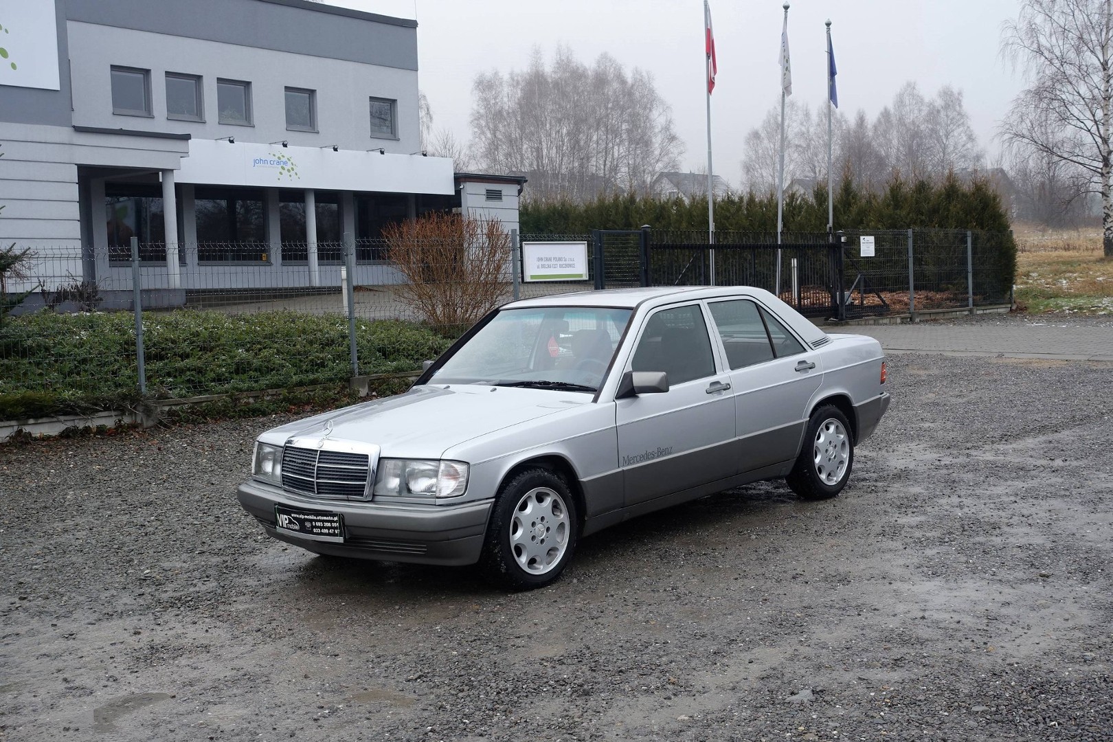 Mercedes-Benz W201 190E 118KM AUTOMATYCZNA SKRZNIA BARDZO ŁADNY STAN