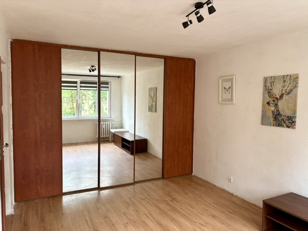 Jasne 38 m² na 2 piętrze, Osiedle Stałe, zieleń za oknem - Widok 2