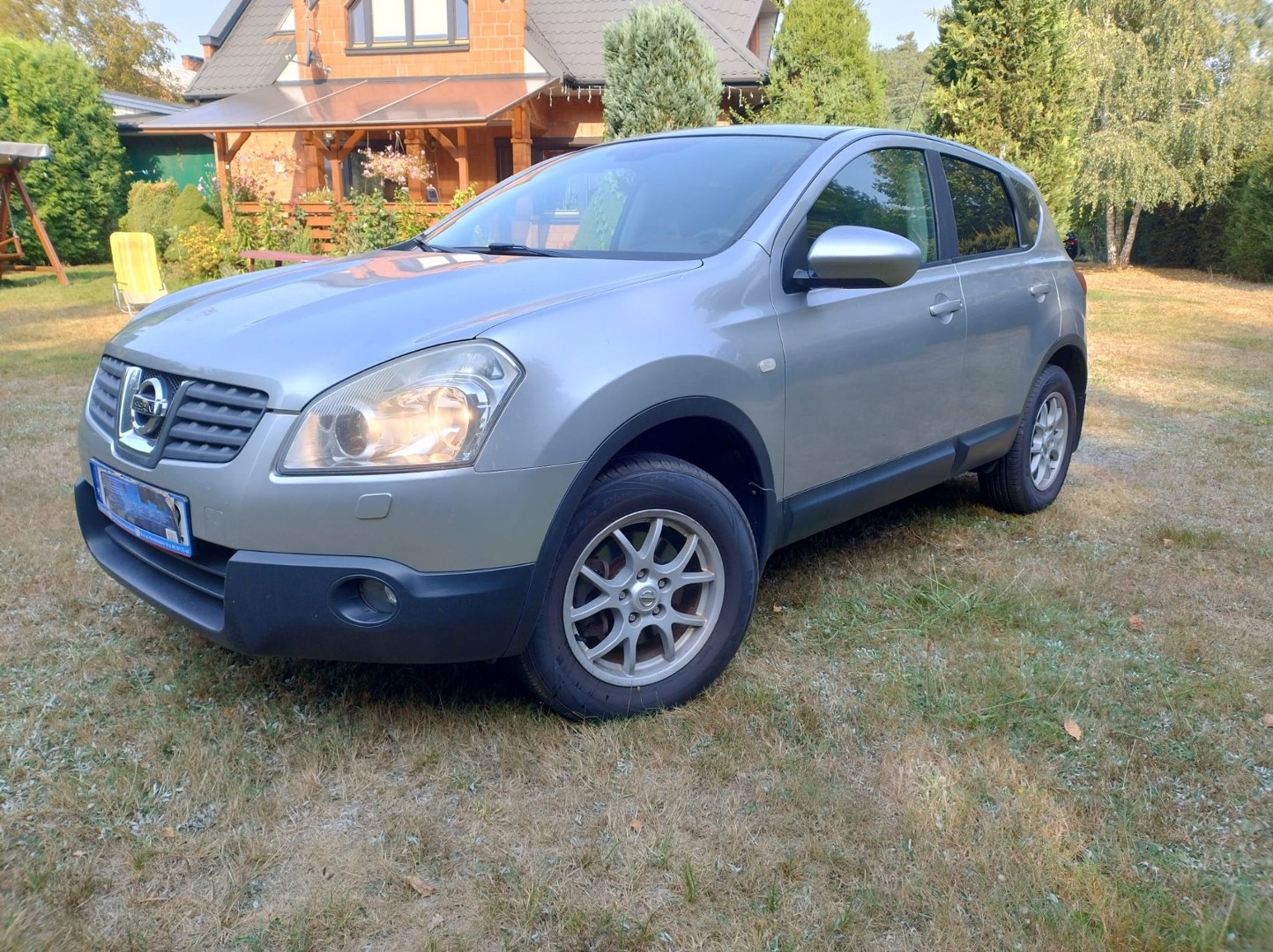 Nissan Qashqai I 2.0 Benzyna