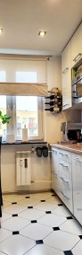 3 pokoje z balkonem i oddzielną kuchnią w Ostrowcu-4