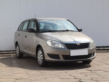 Skoda Fabia II , Salon Polska, 1. Właściciel, Serwis ASO, Klima, Parktronic-1