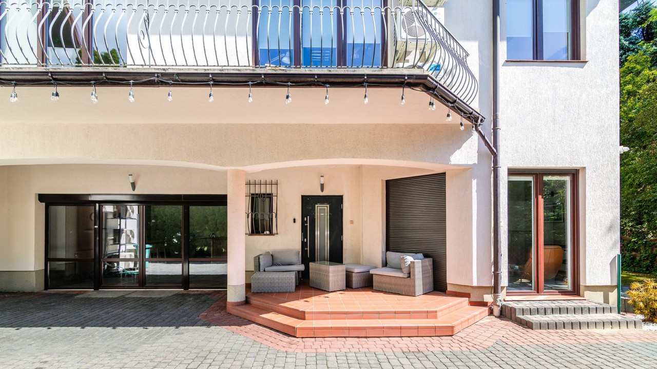 MOKOTÓW | WYJĄTKOWA REZYDENCJA BIZNESOWA | GOTOWA INFRASTRUKTURA IT | 503 m²
