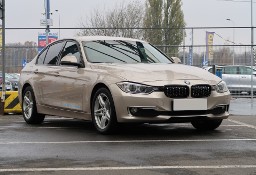 BMW SERIA 3 V (F30/F31/F34) BMW SERIA 3 , 184 KM, Automat, Skóra, Navi, Xenon, Bi-Xenon, Klimatronic,