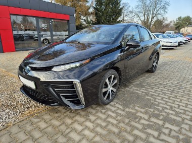 Toyota Mirai Wodór to przyszłość-1