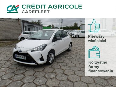 Toyota Yaris III Toyota Yaris Hybrid 100 Active Hatchback DW9R358-1