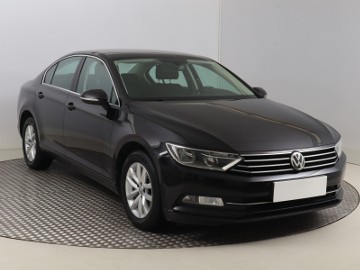 Volkswagen Passat B8 , Salon Polska, Klimatronic, Tempomat, Parktronic