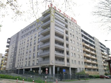 APARTAMENT- wysoki standard- 2012r- blisko Centrum-1