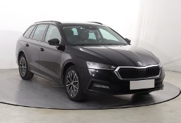 Skoda Octavia IV , Salon Polska, Serwis ASO, Klimatronic, Tempomat, Parktronic