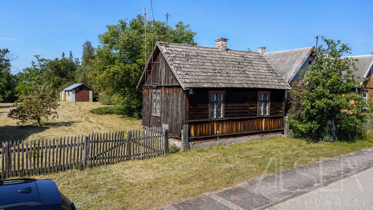 Dom z bala na działce 1800 m2 | Kamieńczyk centrum