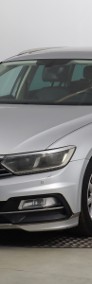 Volkswagen Passat B8 , Automat, Skóra, Navi, Klimatronic, Tempomat, Parktronic,-3