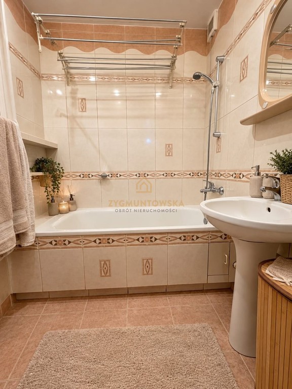 Mieszkanie na sprzedaż, 3 pokoje, 58 m², Opoczno