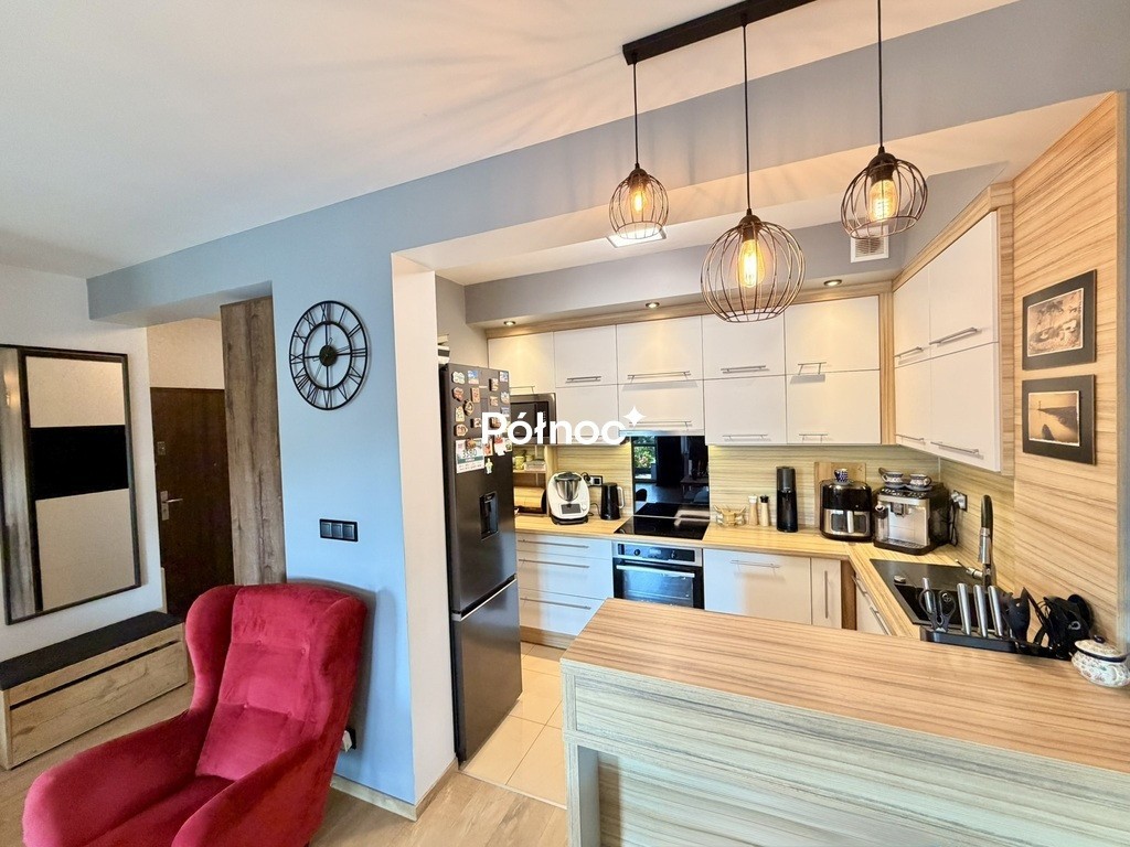 Nowoczesny 3-pokojowy apartament na sprzedaż - Widok 6