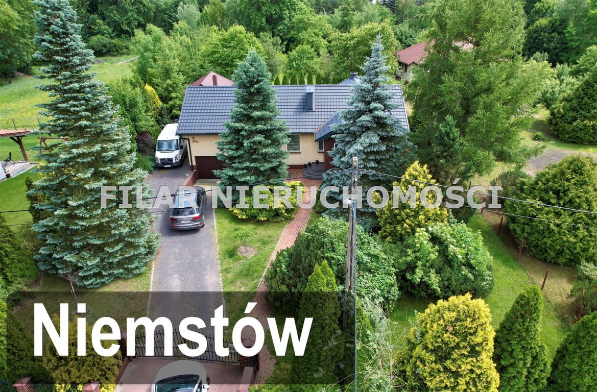 Parterowy dom w Niemstowie