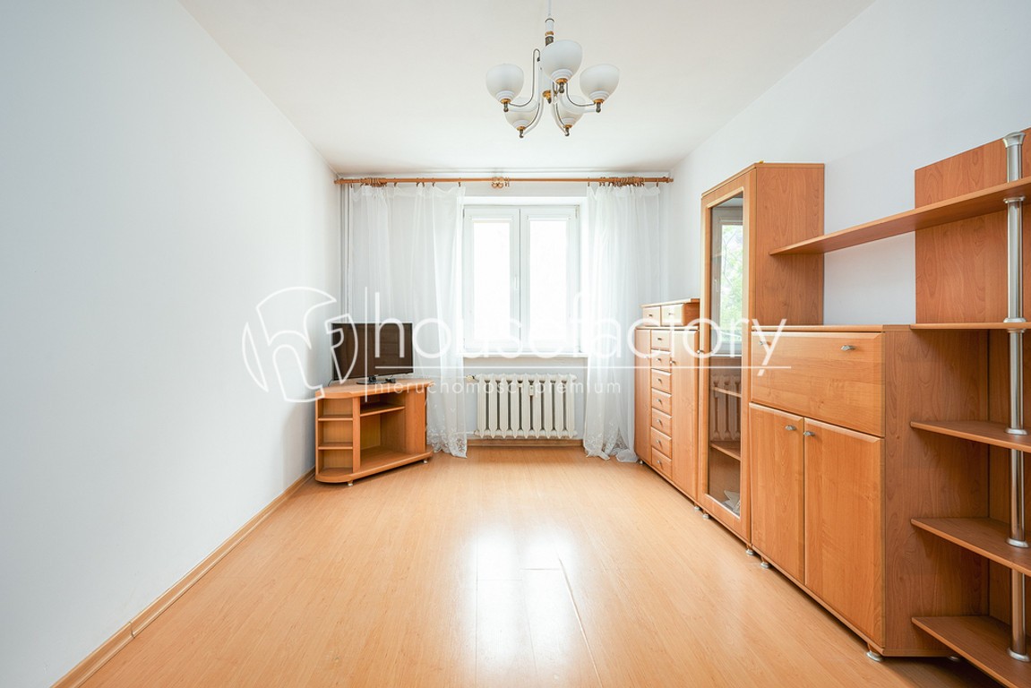 2 pokoje, Żurawia 8, pierwsze piętro!