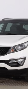 Kia Sportage III , 184 KM, Automat, Skóra, Navi, Klimatronic, Tempomat,-3