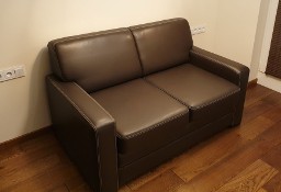 Sprzedam sofę - kanapę dwuosobową używaną kilka razy. Stan bdb - odbiór Gdynia