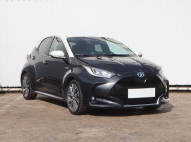 Toyota Yaris IV , Salon Polska, Serwis ASO, Automat, VAT 23%, Skóra,-1