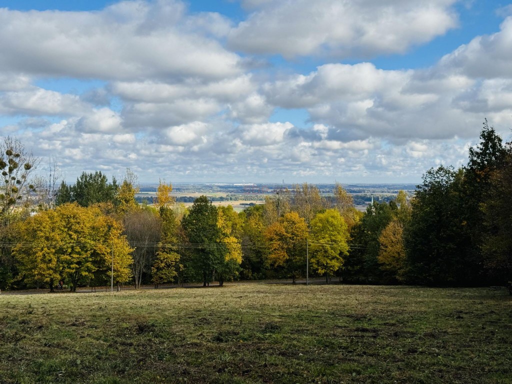 Na sprzedaż wyjątkowa działka 1,8 ha – Sobótka, u podnóża góry Wieżycy - Więcej