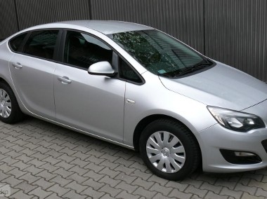 Opel Astra J IV 1.4 T Active EU6-1